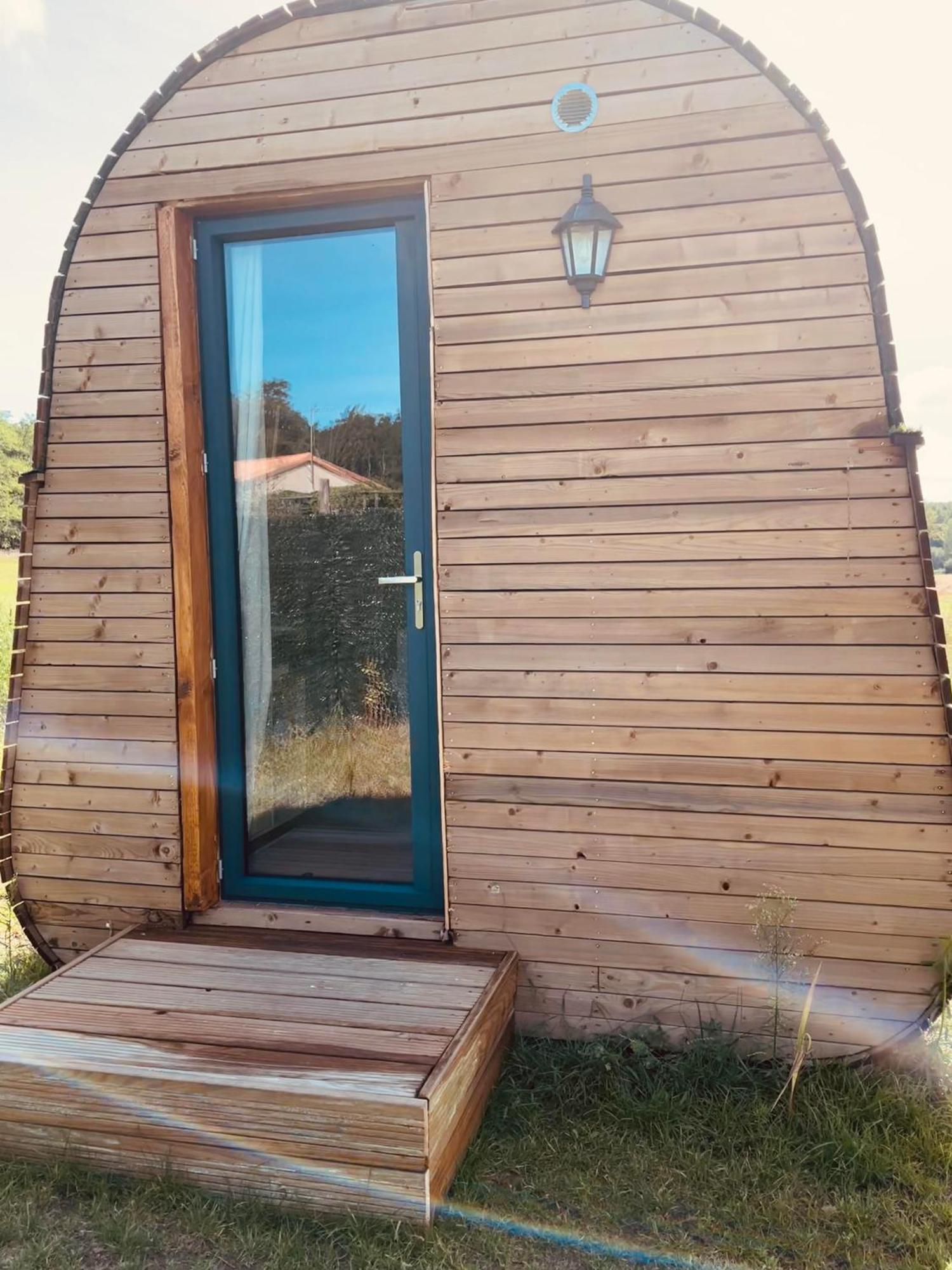 Logement Insolite : La Ruche Verte Monts-sur-Guesnes Exteriör bild